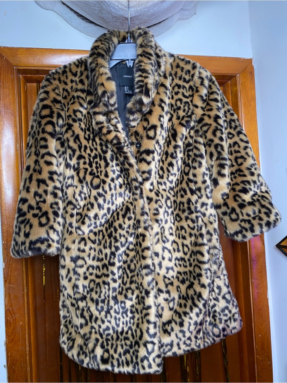 Forever 21 Leopard-Print Faux Fur Jacket in Tan & Black